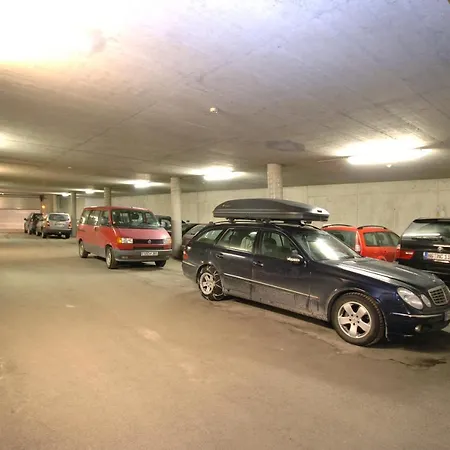 Sabine Hotel *