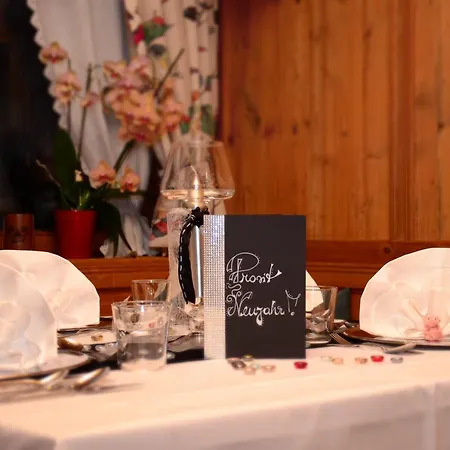 Sabine Hotel *