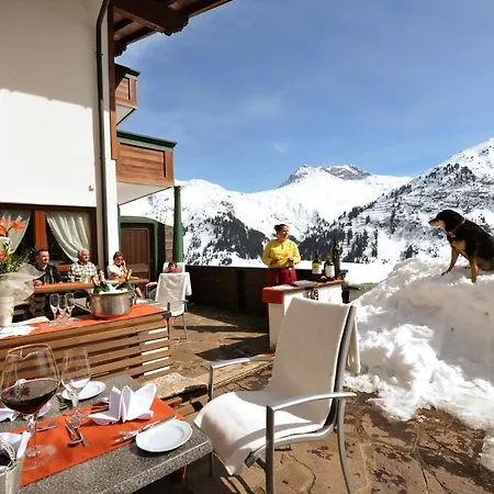 Hotel Sabine *